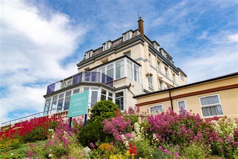 Norbreck Hotel, Scarborough .